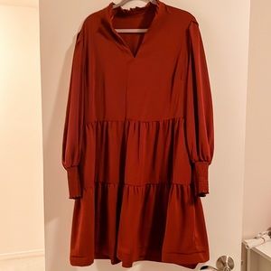 Red vneck ruffle dress. EUC.